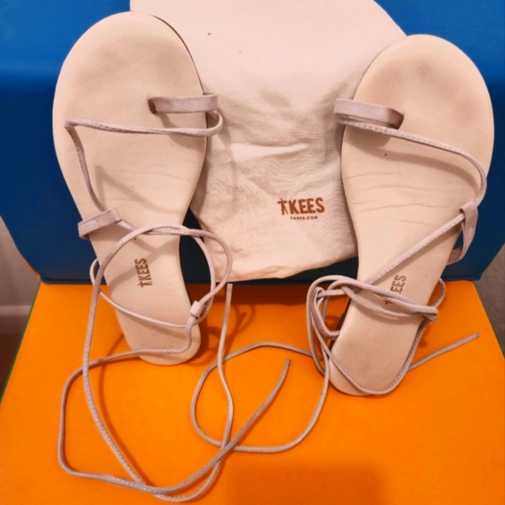 Tkees grey gladiator sandals